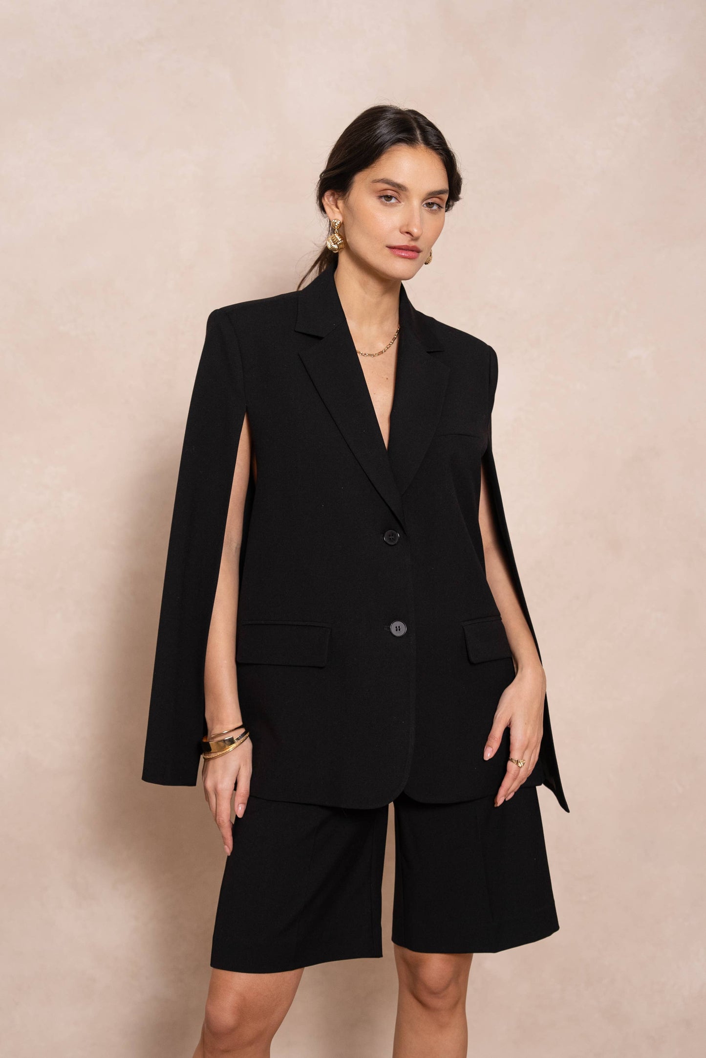 Vision - Oversize-Cape-Jacke mit strukturierter Passform
