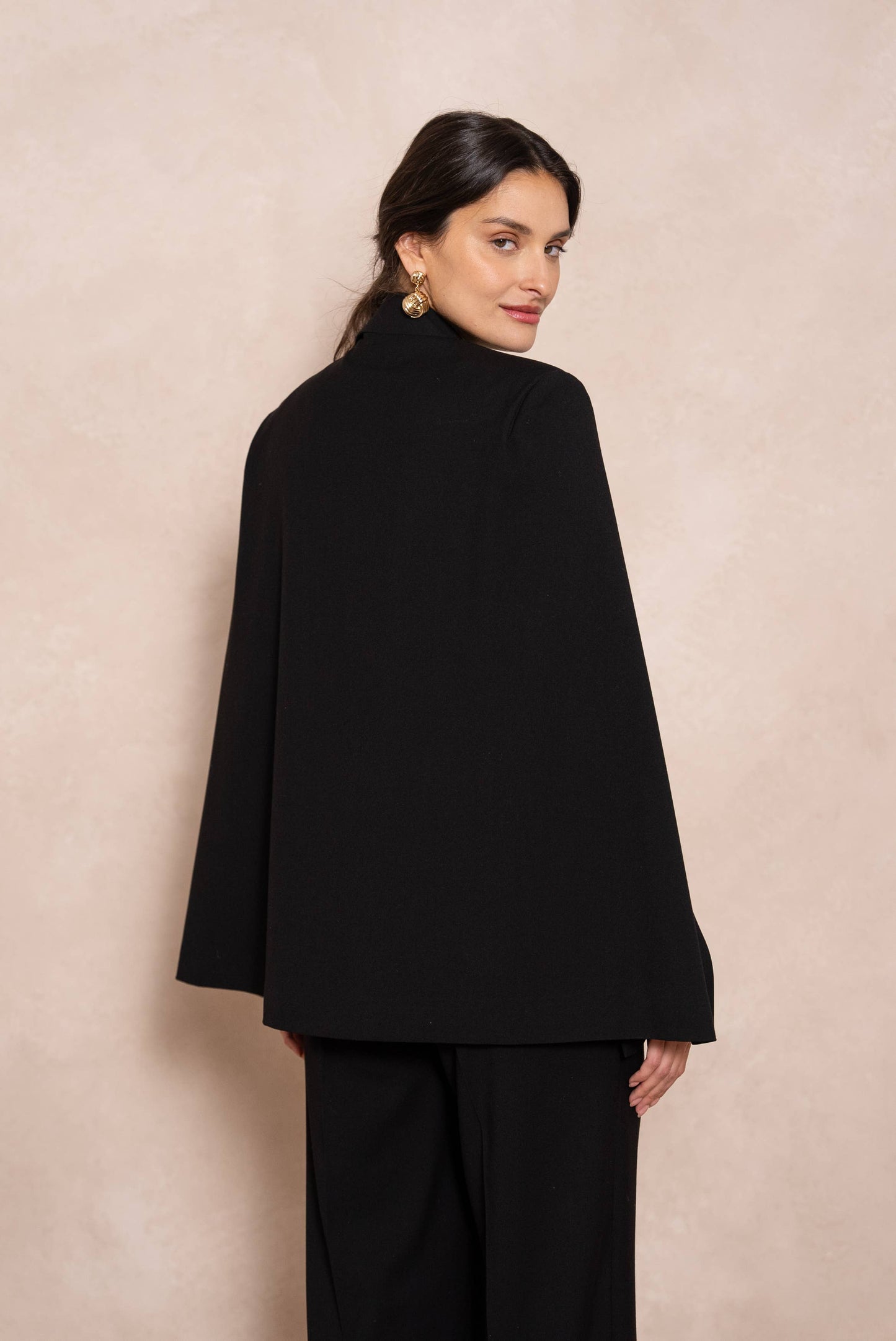 Vision - Oversize-Cape-Jacke mit strukturierter Passform