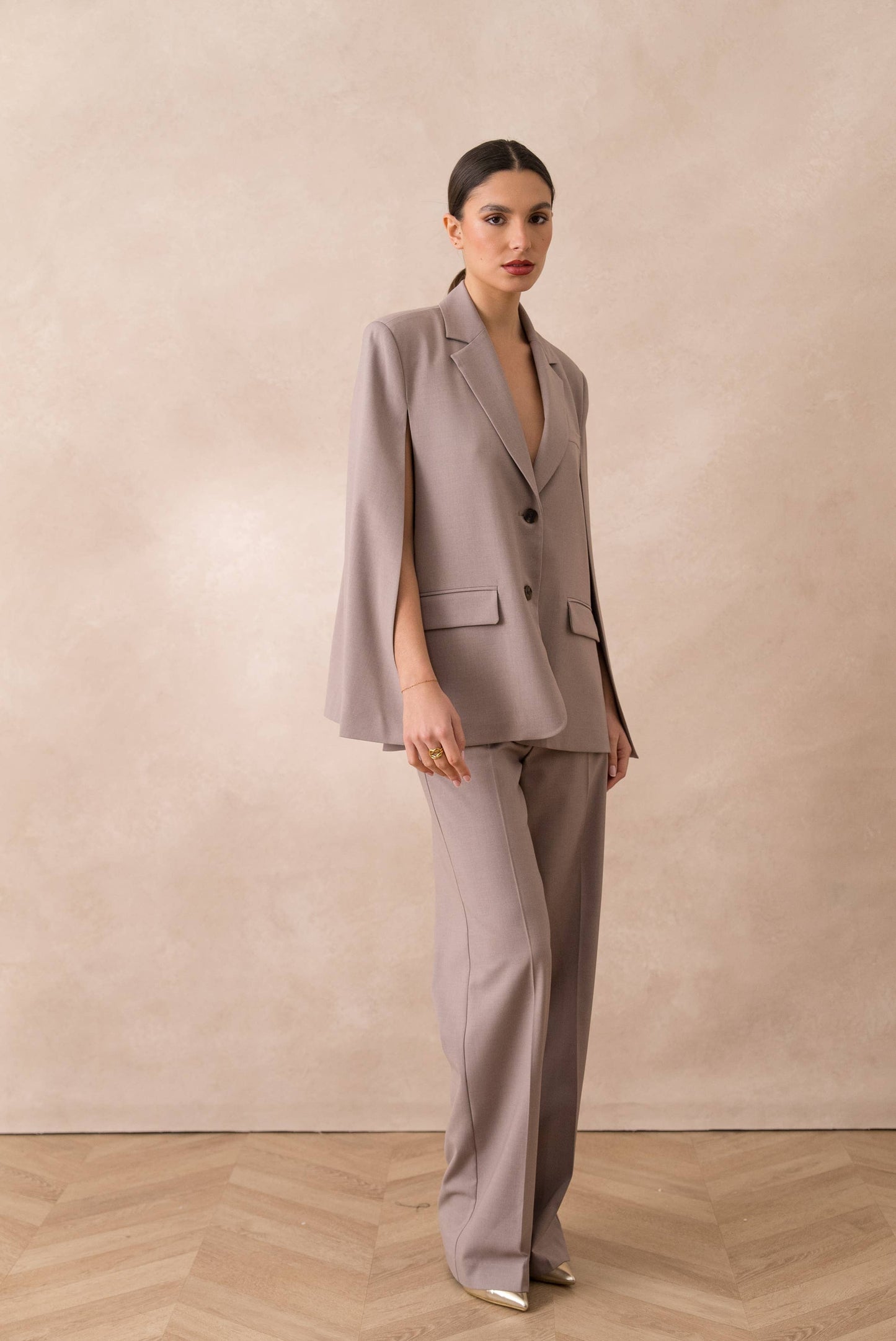 Vision - Oversize-Cape-Jacke mit strukturierter Passform